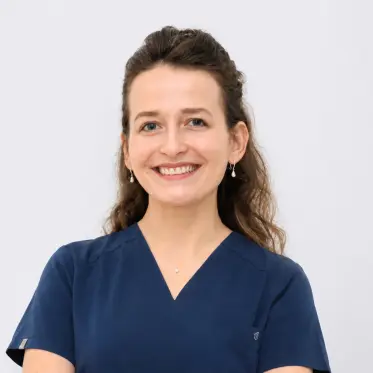 Dr. Eden Sharon – General Dentist